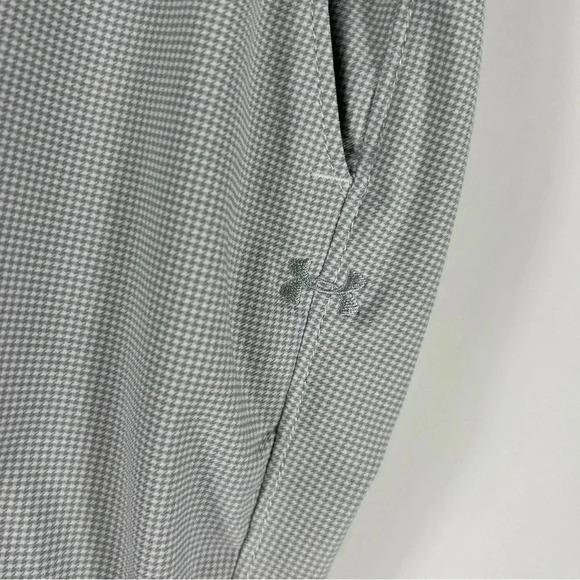 Under armour golf pants  32x36 - Picture 3 of 9